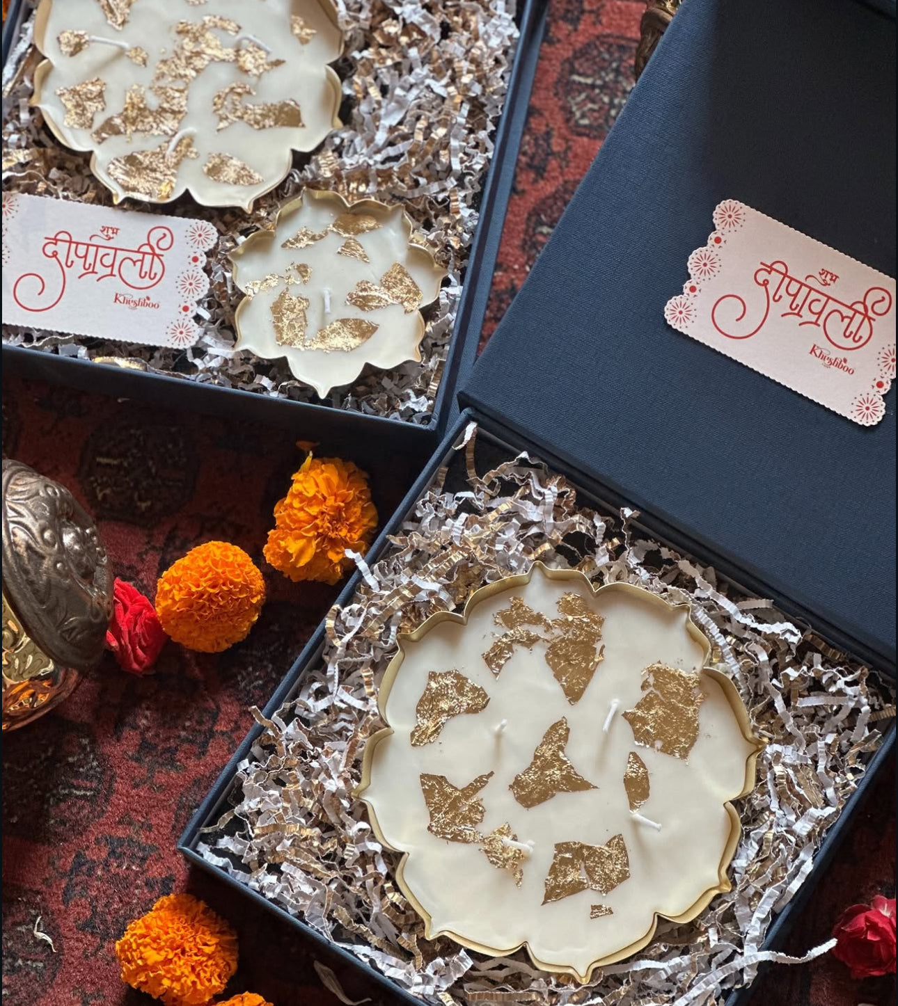 Suvarna big Candles Flower Urli