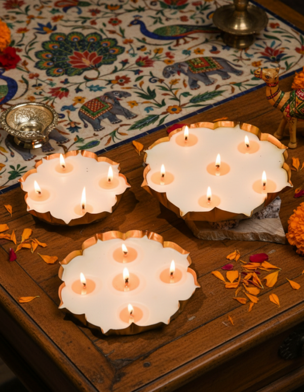 Suvarna Set of 3 Candles Flower Urli